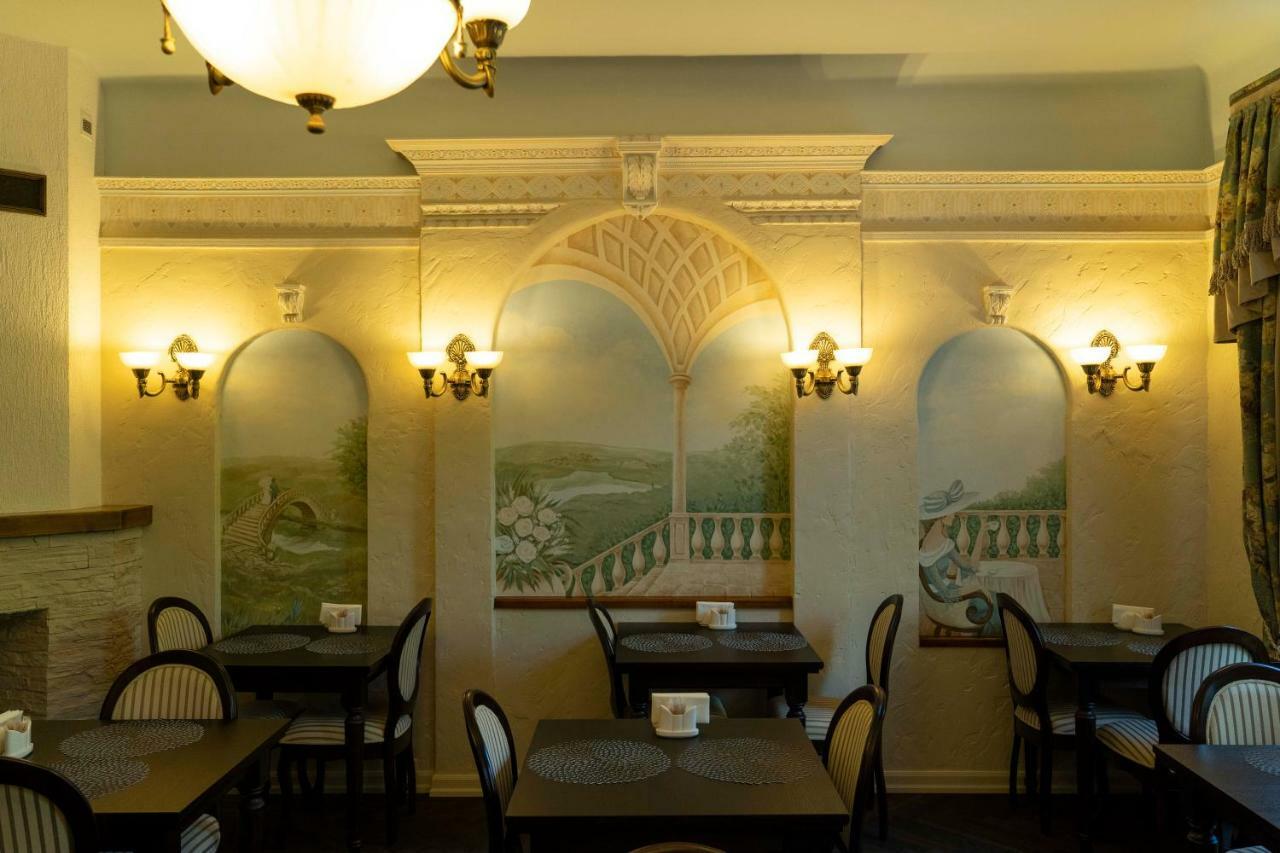 Hotel Roze
